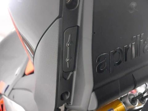 Evotech Performance Exhaust Hanger