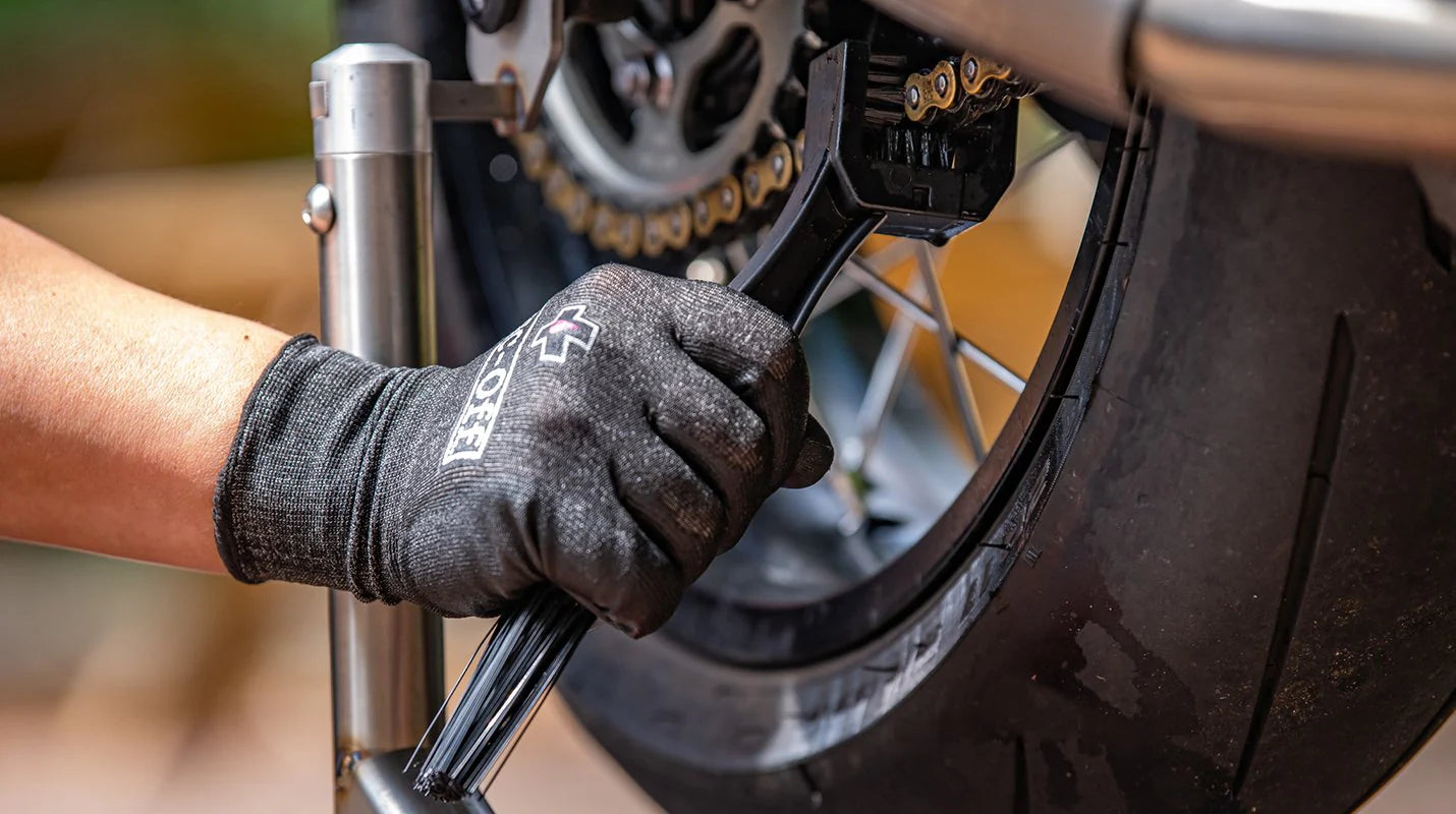 Muc-Off Chain Cleaning Brush