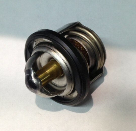 Gabro Racing Team 82C Thermostat for Aprilia RS 660, Tuono 660 & Tuareg 660