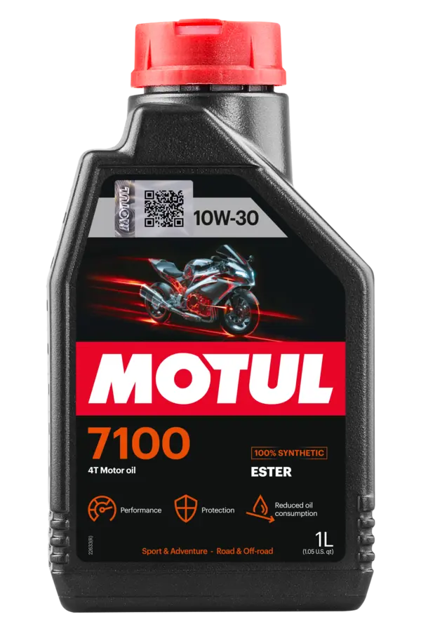 Motul 7100 4T Oil (in-store use)