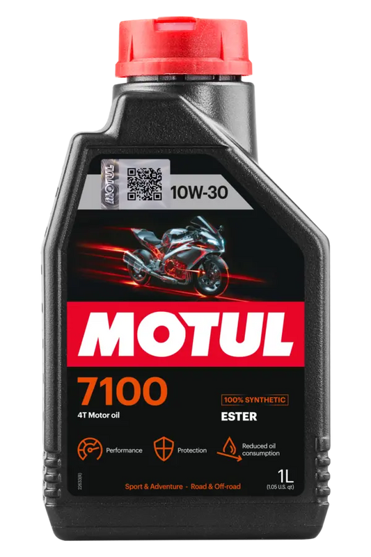 Motul 7100 4T Oil (in-store use)